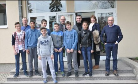 okruzno-programiranje
