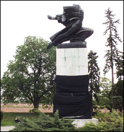 porodice spomenik
