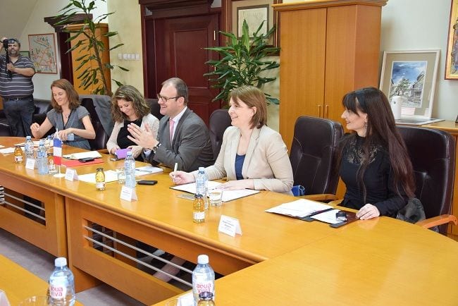 Definisani putevi saradnje Čačka i Francuske ambasade 1 Ambasada Fr1