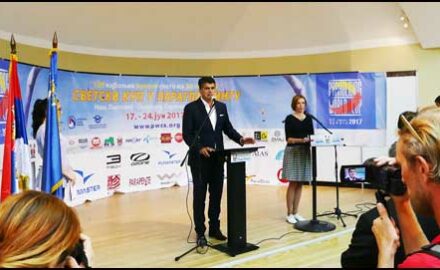 Darko-Bulatovic,-gradonacelnik-Nisa-otvara-takmicenje