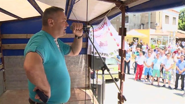 Protest malinara u Arilju: I prethodnu vlast smo kaznili 2 protest malinari
