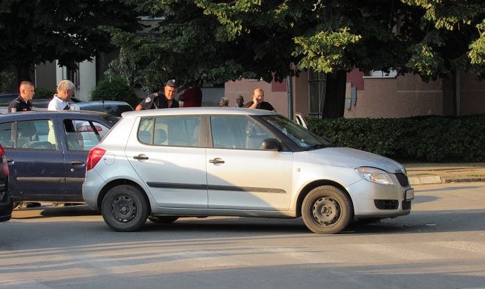 Udes u Balkanskoj ulici (FOTO) 3 udes