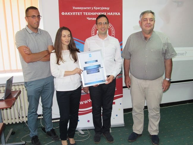 Upoznajte čačanske studente, kreatore najbolje ideje u Srbiji 1 PČELARSTVO