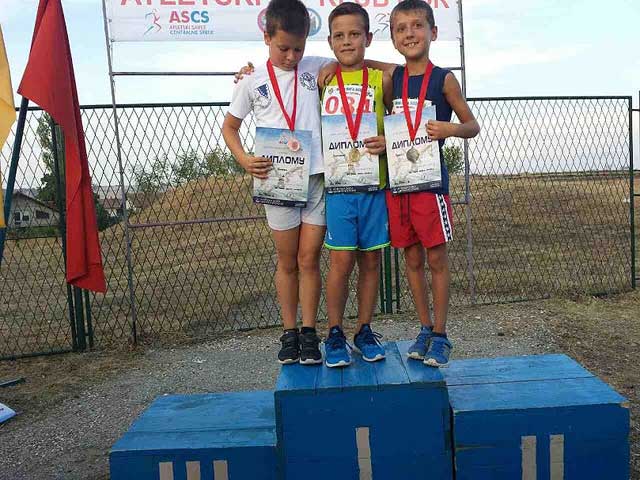 14 medalja za AK ČAAK 8 caak Vuk Bor