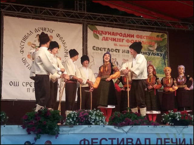 decji-folklor