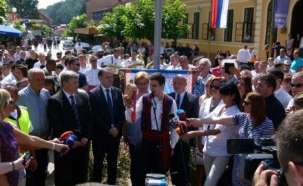 dizanje zastave