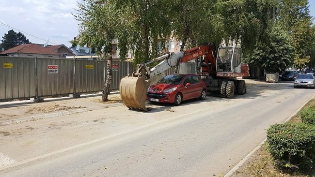 Slike grada: Kada te zarobi građevinska mašina 1 sveti sava