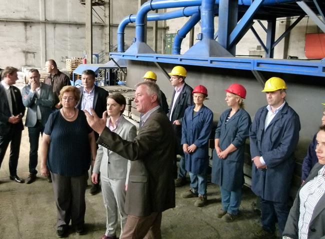 Premijerka obišla Lučane i Guču 5 kombinat guca1