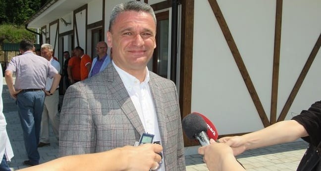 Čačani izviždali gradonačelnika 1 milun
