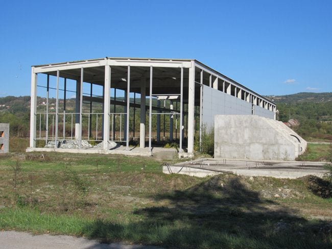 Inter-kop ipak završava fabriku betonskih pragova 1 pragovi, Kosjerić