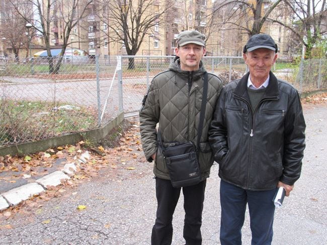 Restitucija odnela parking 2 alvadzinica