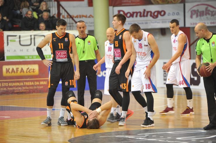 Borac ubedljiv, poražen Dinamik 3 borac6 1