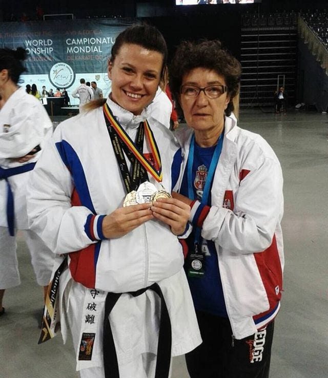 Tri medalje za Čačanku 2 kluz