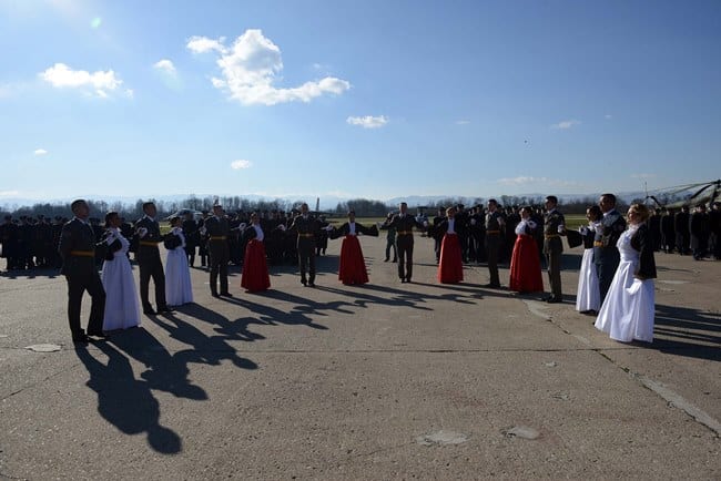 Aerodrom Lađevci