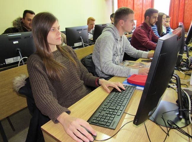 IT sektor, uz poljoprivredu, najveći neto izvoznik Srbije 1 FTN računari