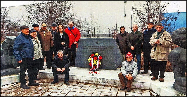 Kod-spomenika-u-Ceru-1