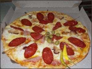 Četvrt veka Pizza servisa "Brzi Gonzales" 5 bg-pizza-mađarica