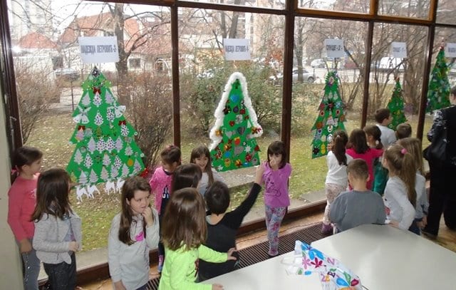 Takmičenje u kićenju jelki (FOTO) 10 filip10