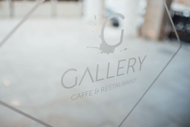 0018 Gallery otvaranje photo by Negovan Vidiner