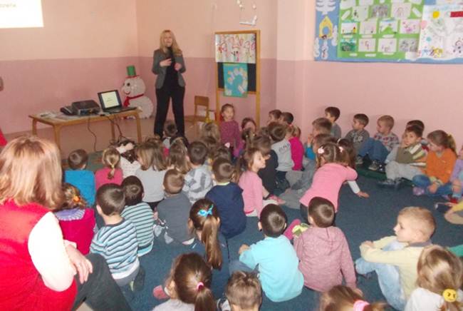 Skoro 40 odsto građana Srbije puši 1 Zavod, pušenje