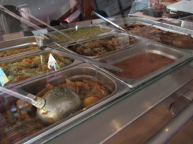 U centru grada otvoren ekspres restoran (FOTO) 2 student6