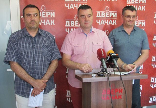 Dveri: Lažna opozicija podržala predlog SNS 1 dveri 1