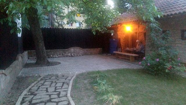 Književni festival u Čačku 1 dvoriste