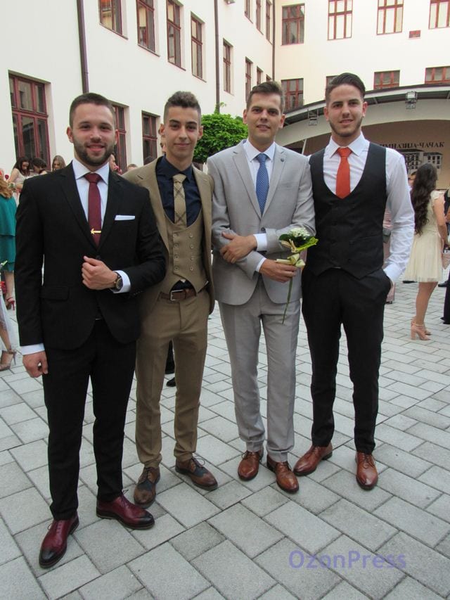 maturanti8 1
