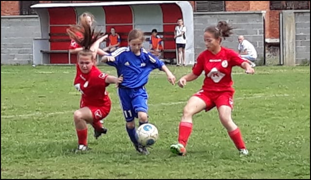 Lakrdija od suđenja u Topoli - Kraljevčanke izborile remi 1 sloga-topola-1