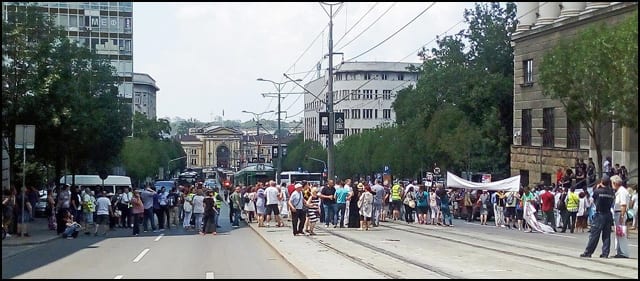 Protest-svajcarci-kredit-u-svajcarcima-foto-n1