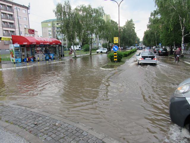 Čačak na vodi (FOTO, VIDEO) 2 kisa2