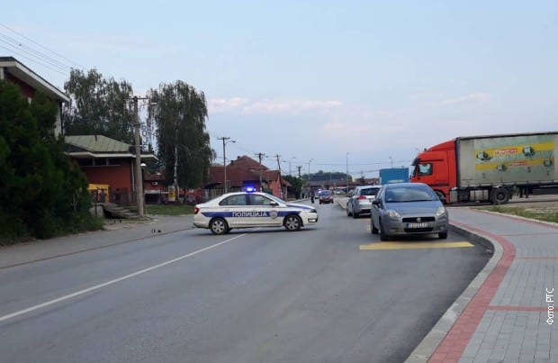 Povređeni nisu životno ugroženi 1 Pucnjava s