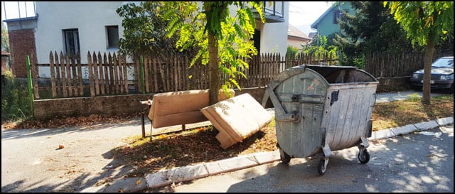 Građansko novinarstvo na delu. Bravo za Komunalac 2 smeće-1a
