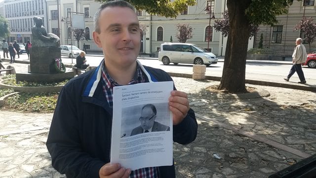 Skandal: Čačanska policija prati štrajk u školama 1 Adzic