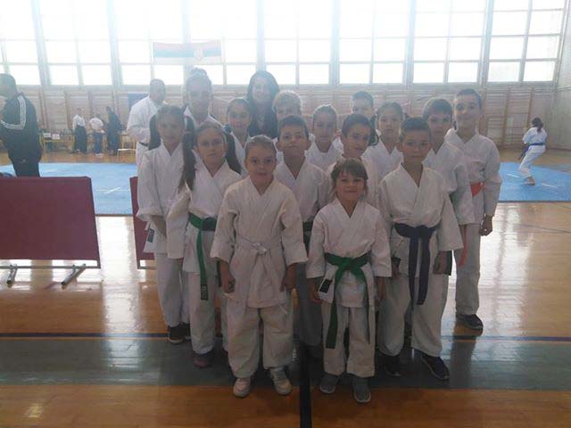 Uspešni karatisti Pobednika 032 2 karate1