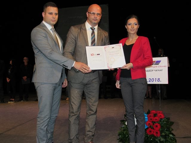 SNS 10 godina