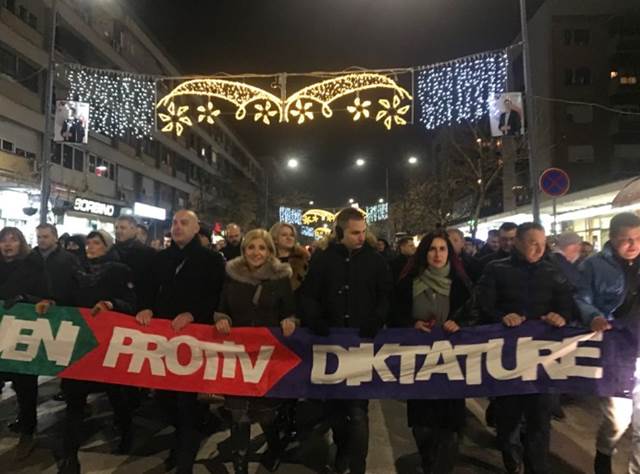 Dole tiranija odjekivalo u Kruševcu 1 krusevac1