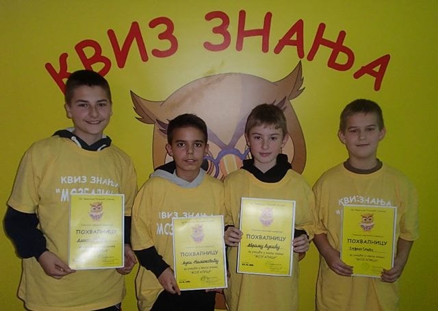 mozgalica 04