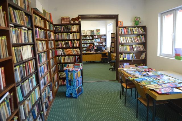 Renovirana biblioteka u Mrčajevcima (FOTO) 2 mrcajevci1