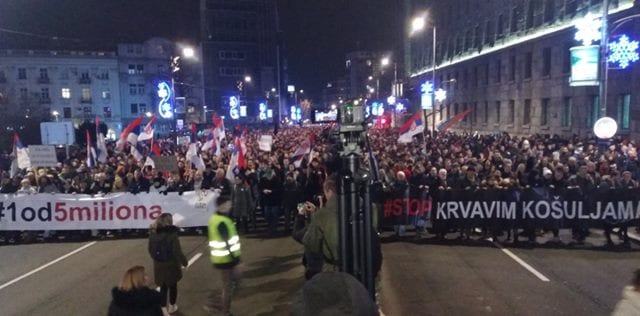 Srbija na ulicama: Na protestu u Beogradu preko 50.000 ljudi (FOTO, VIDEO) 6 protest3 3