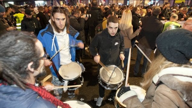 Na trećem protestu protiv nasilja više od 35.000 ljudi (FOTO, VIDEO) 3 protest4