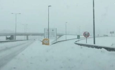 Sneg autoput