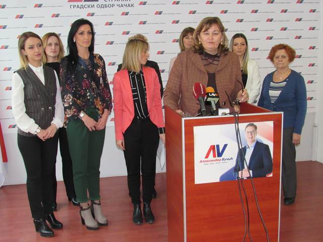 Neiskrene žene SNS-a 1 sns