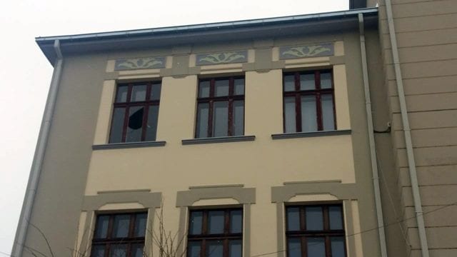 Razbijen prozor na Gimnaziji 1 gimnazija