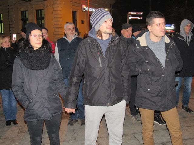 Protestanti zatražili ostavku gradonačelnika 7 protest7 1