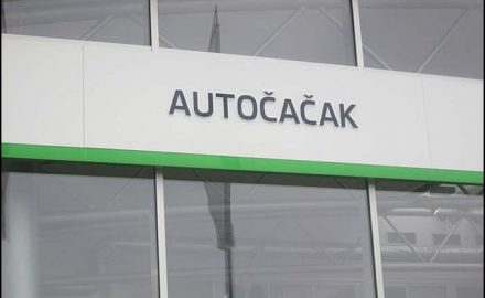 auto-cacak-1a