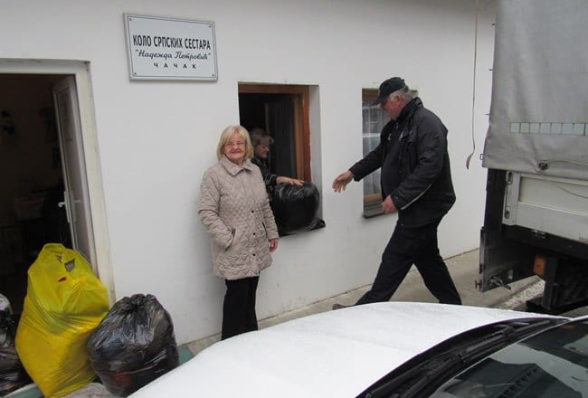 Čačak poslao pomoć Pčelicama 1 kolo