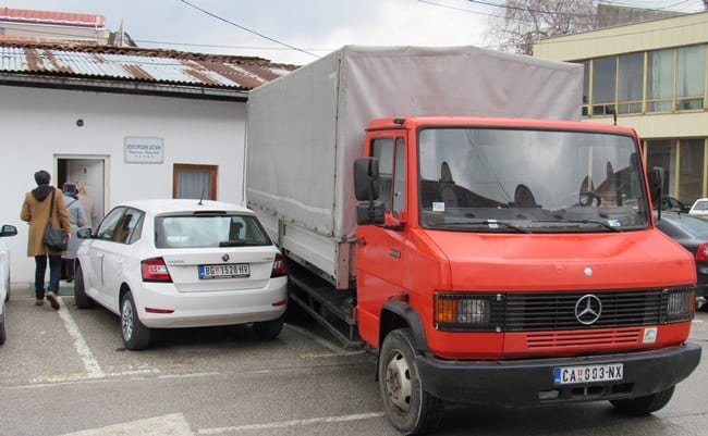Čačak poslao pomoć Pčelicama 4 kolo2