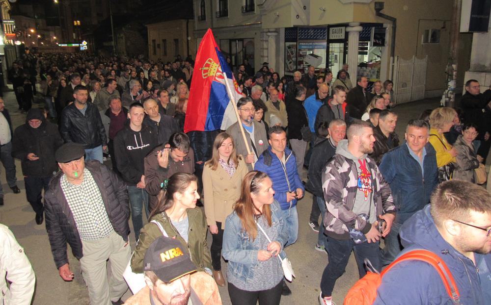 SNS je ljude pretvorila u robote i robove 2 protest1 3