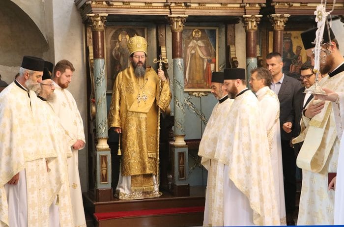 CACAK EPISKOP JUSTIN LITURGIJA 29042019 MNA MILOS LUKIC 01